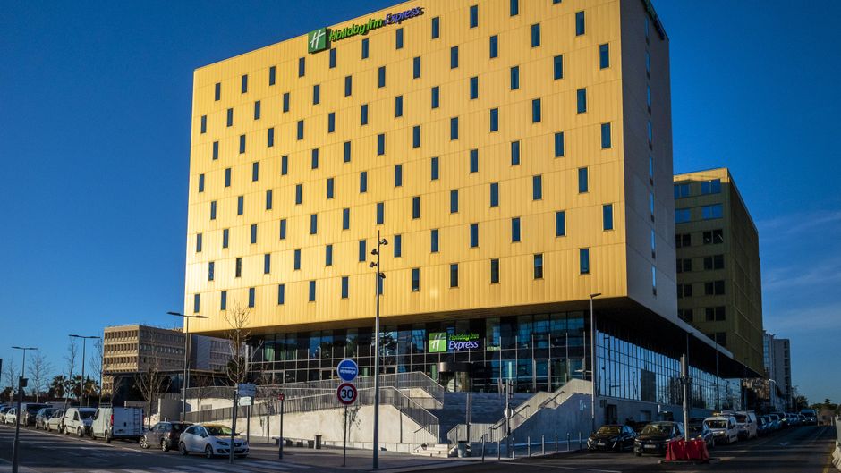 Holiday Inn Express Nice-Grand Arenas Exterior