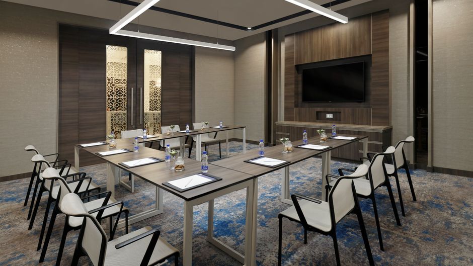 Holiday Inn Express Kolkata Airport Meeting