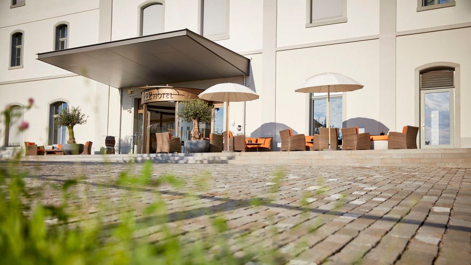 B2 Boutique Hotel & Spa Exterior