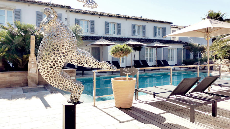 Le Clos Saint-Martin Hotel & Spa Exterior