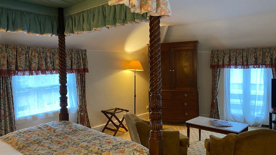 Brook Whipper-In Hotel Room