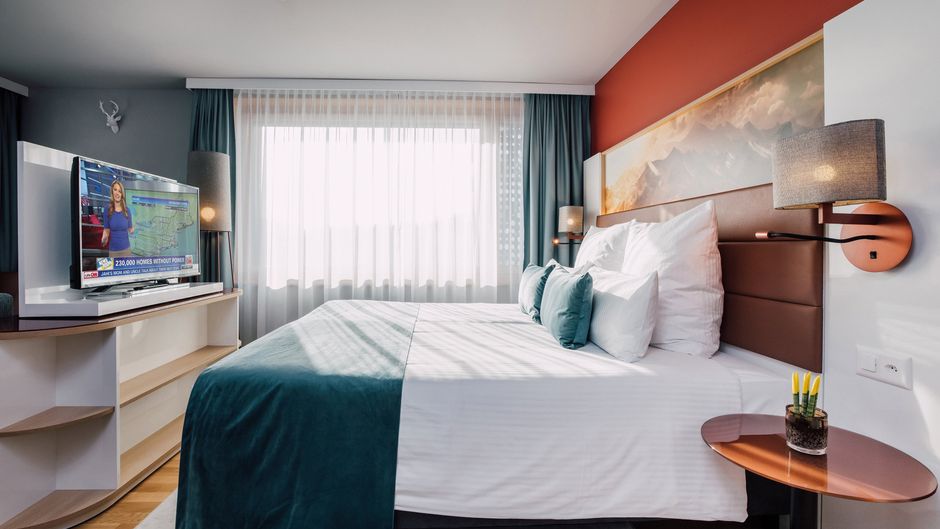 Leonardo Hotel Zurich Airport Room
