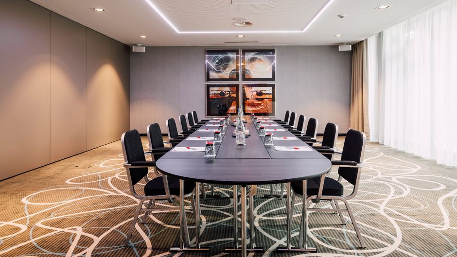 Leonardo Hotel Zurich Airport Meeting