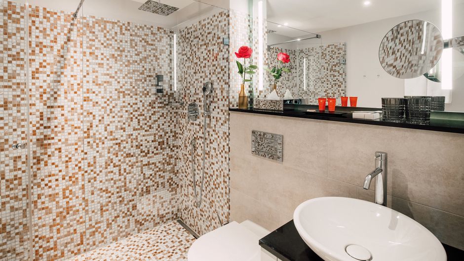 Leonardo Hotel Zurich Airport Room