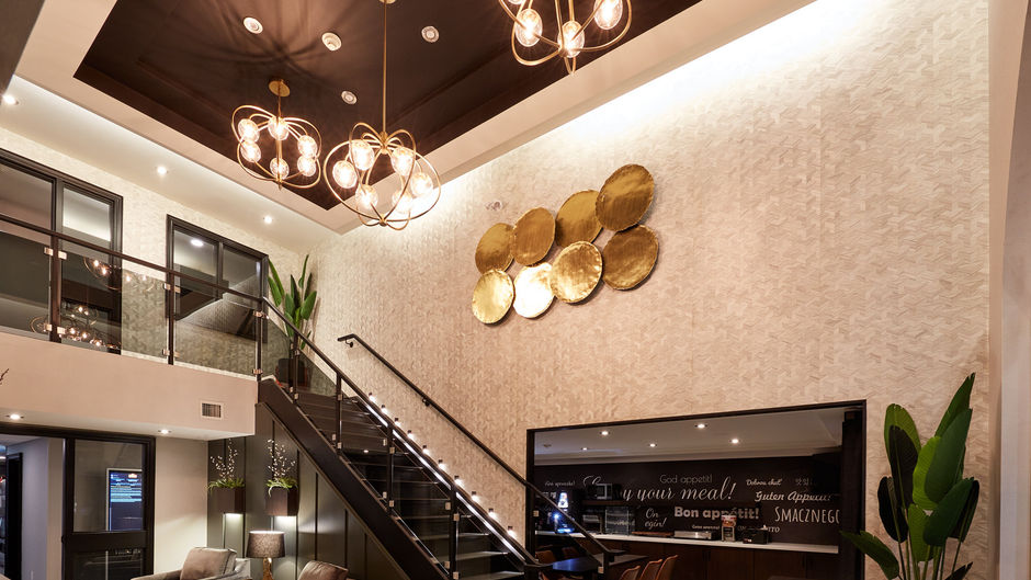 Stay Inn Airport South Lobby