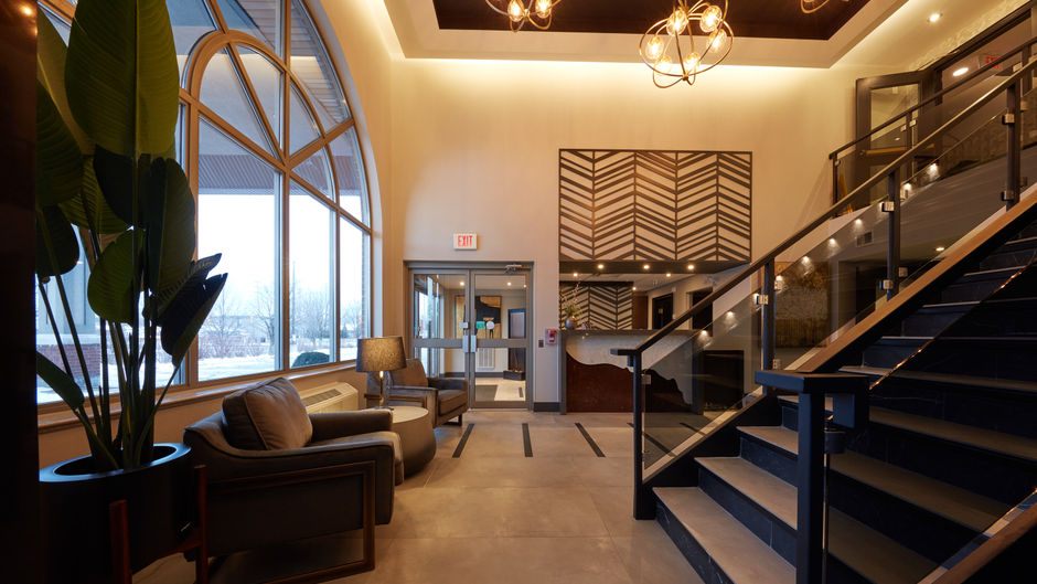 Stay Inn Airport South Lobby