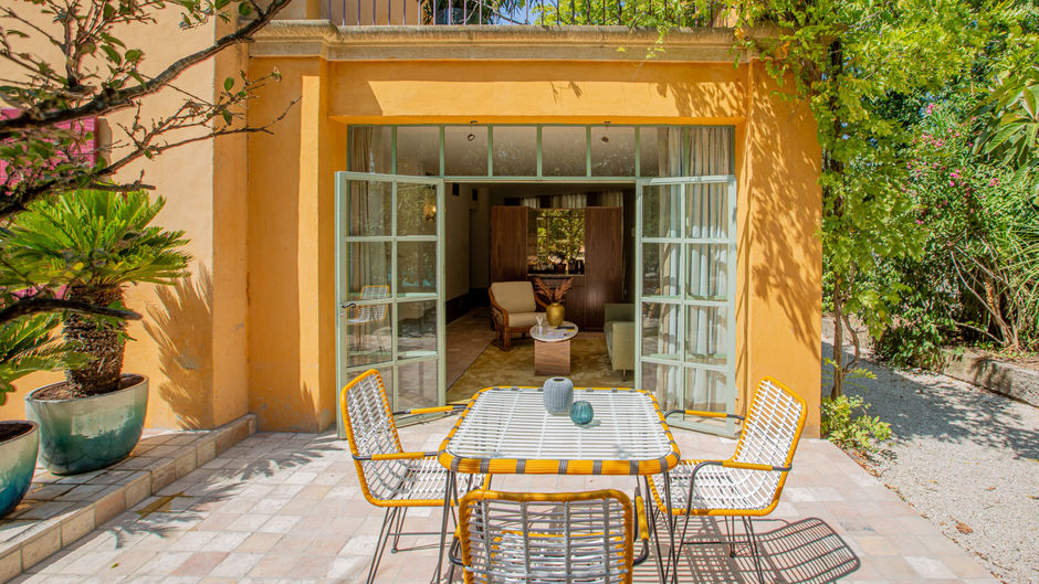 Le Pigonnet Hotel Exterior