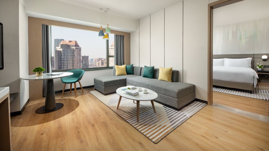 Holiday Inn Shanghai Nanjing Road Suite