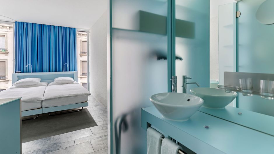 Cristal Hotel Room