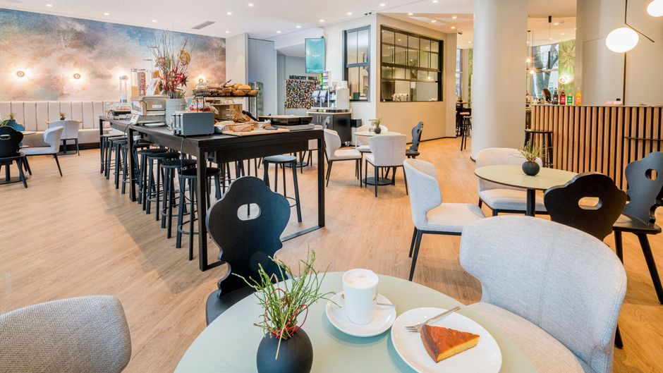 Koos Hotel & Apartments Restaurant