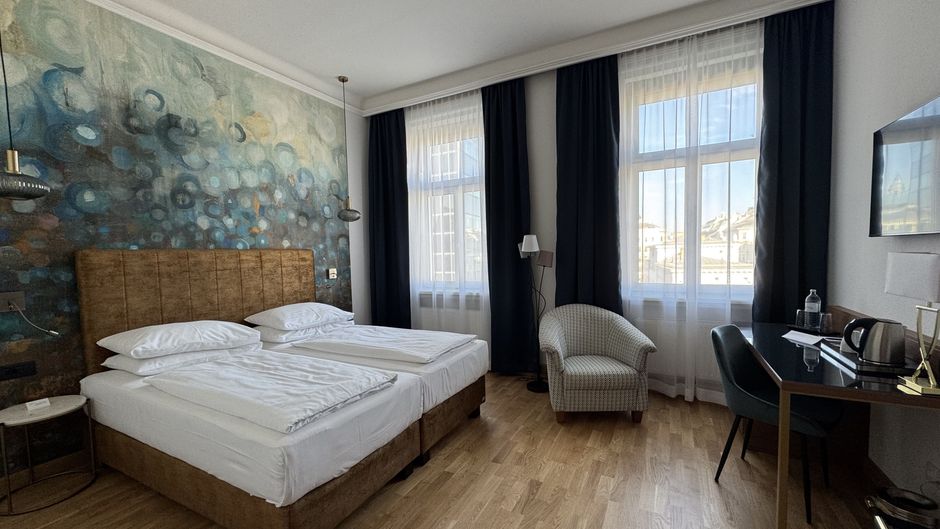 Hotel Secession Room