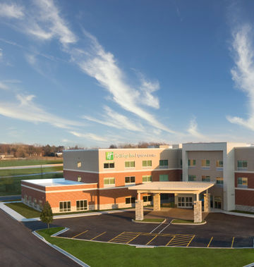 Holiday Inn Express & Suites Lockport