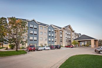 Staybridge Suites Cedar Rapids North