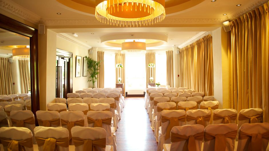 Glenmoriston Townhouse Hotel Ballroom
