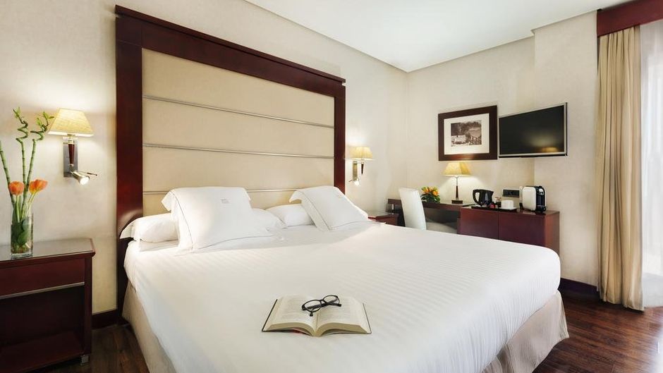 Hotel Valencia Center Room