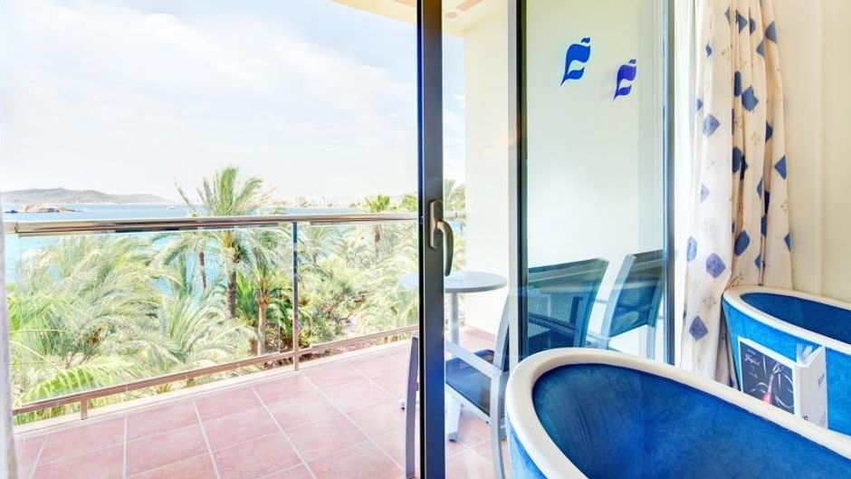 Hotel Los Molinos Room