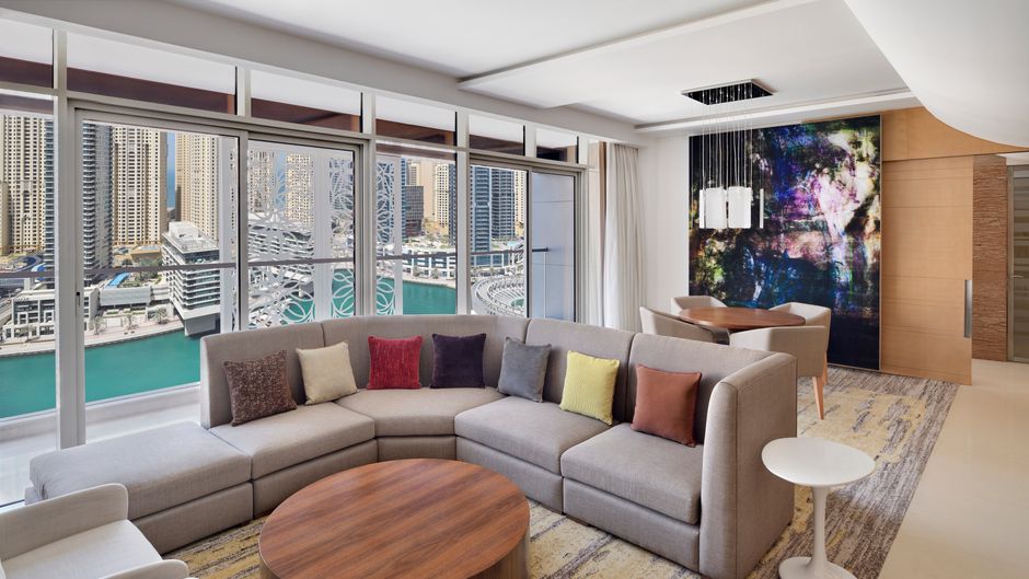 Crowne Plaza Dubai Marina Suite