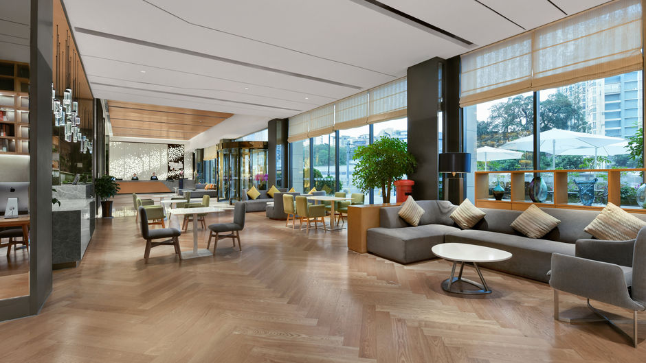 Holiday Inn Express Chengdu Huanhuaxi Lobby