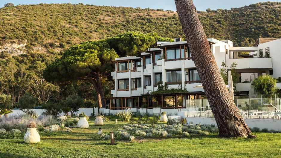 Hotel La Roya Exterior
