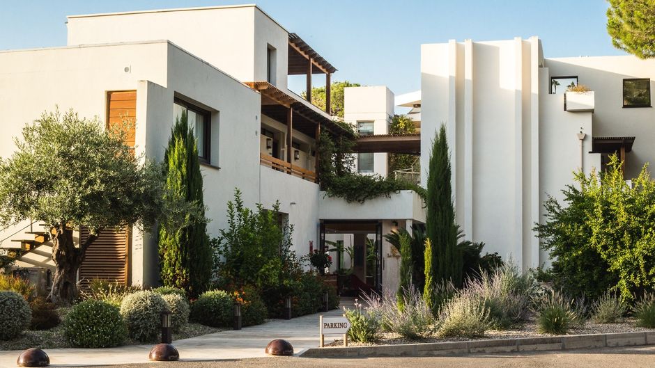 Hotel La Roya Exterior