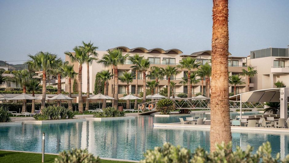 Avra Imperial Beach Resort & Spa Exterior