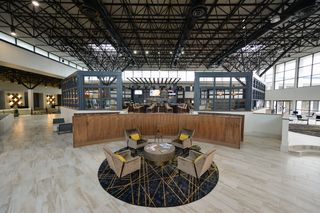 Crowne Plaza Jacksonville Airport