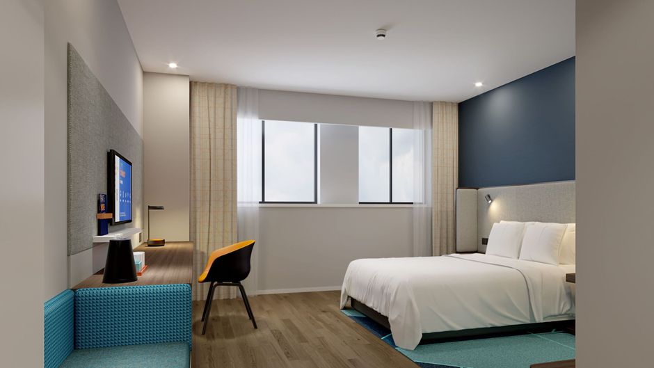 Holiday Inn Express Airport Zone Room