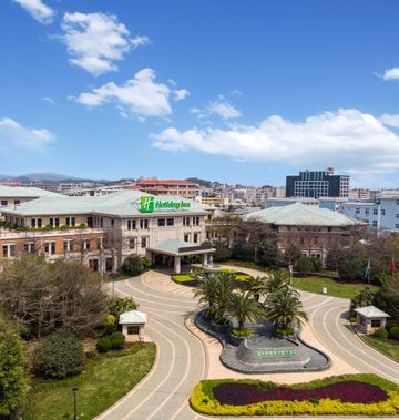 Holiday Inn New Port