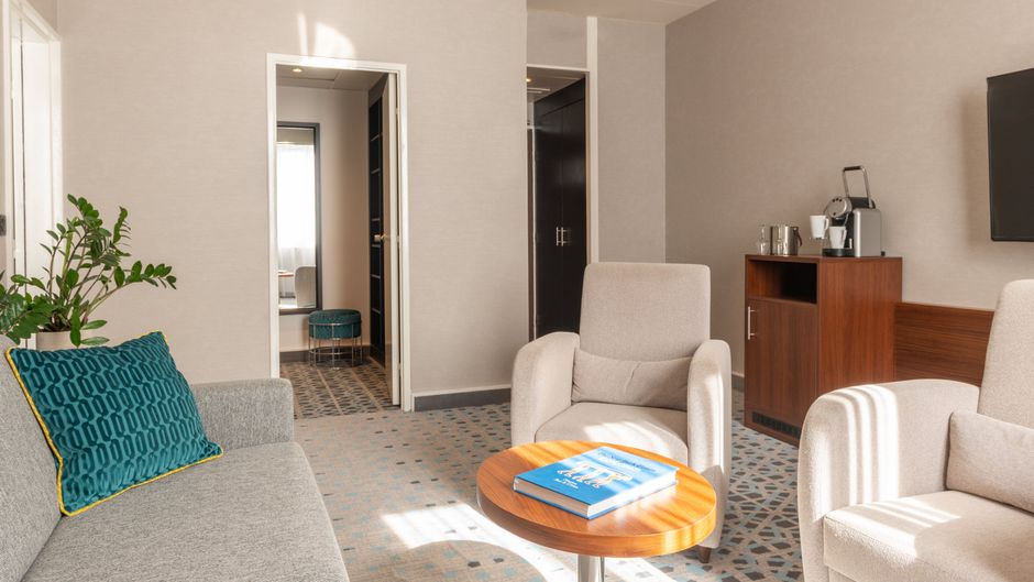 Crowne Plaza Hotel Paris Republique Suite