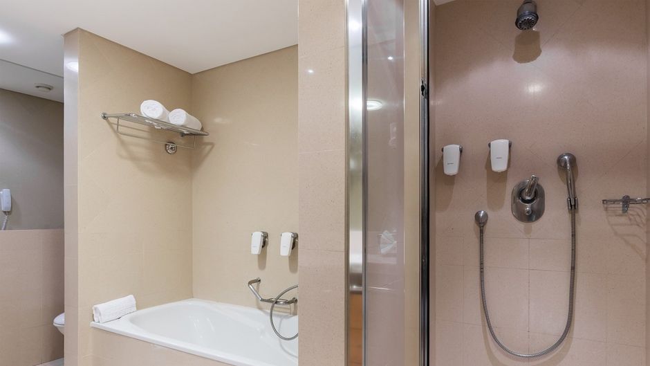 Hotel Royal Savoy Room