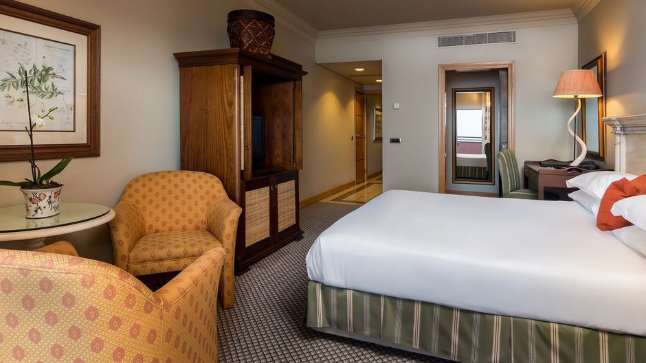 Hotel Royal Savoy Room