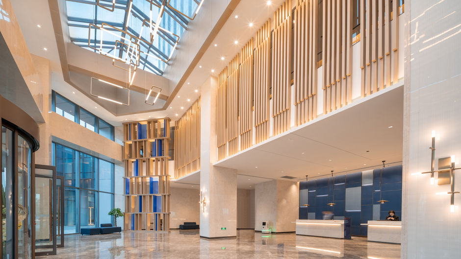 Holiday Inn Express Yizhuang East Lobby