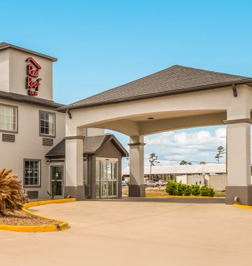 Red Roof Inn & Suites Lake Charles