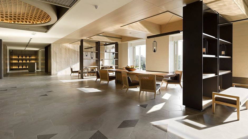 Gloria Manor Lobby