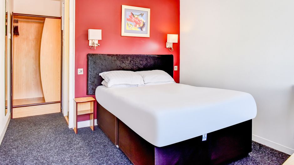 OYO Blue Inn Room