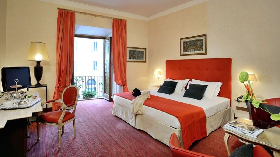 Colonna Palace Hotel Room