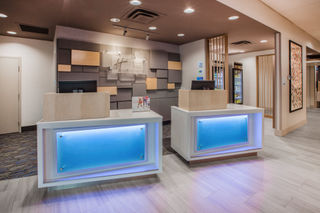 Holiday Inn Express & Suites El Paso N