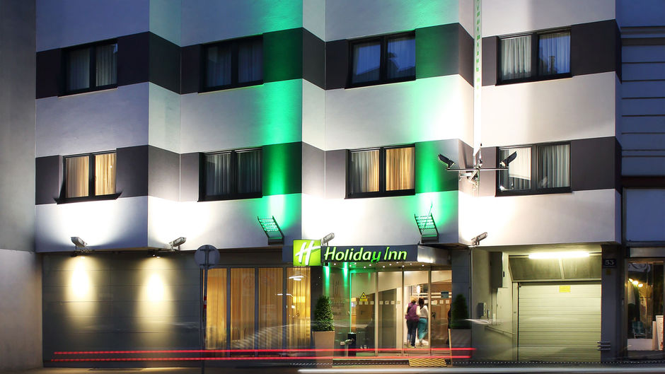 Holiday Inn Vienna City Exterior