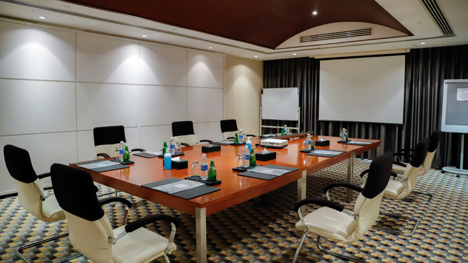 Crowne Plaza Hotel Sohar Meeting