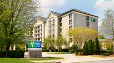 Holiday Inn Express & Suites Alpharetta