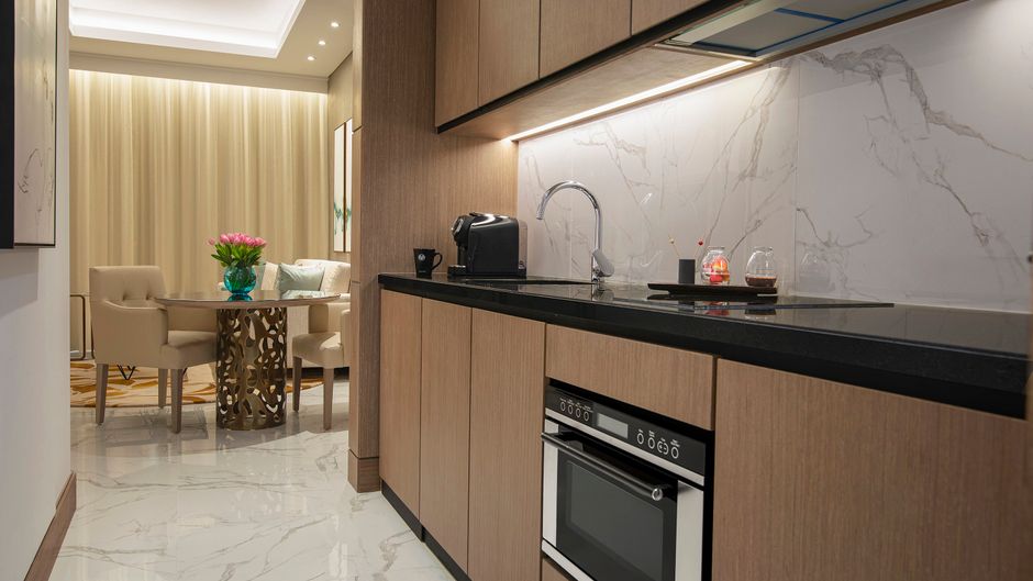 Al Jaddaf Rotana Suite Hotel Room