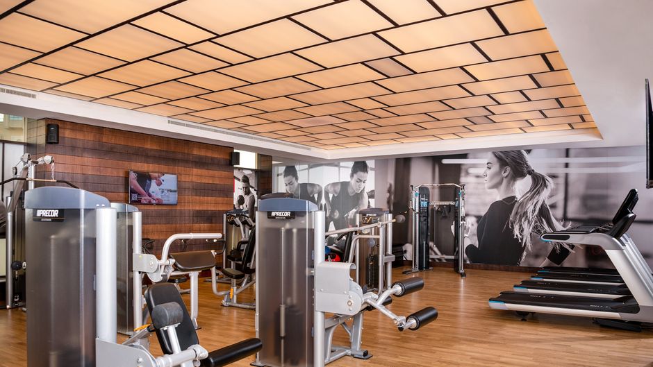 Al Jaddaf Rotana Suite Hotel Recreation