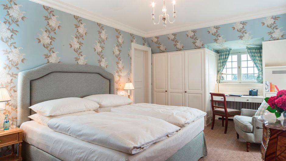 Schlosshotel Kronberg Room