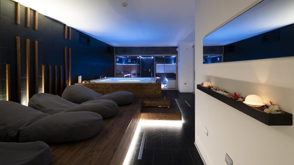 Alkamuri Posh Hotel Spa