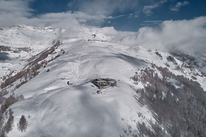 Chetzeron Hotel