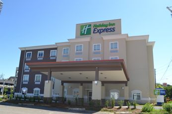 Holiday Inn Express University Central