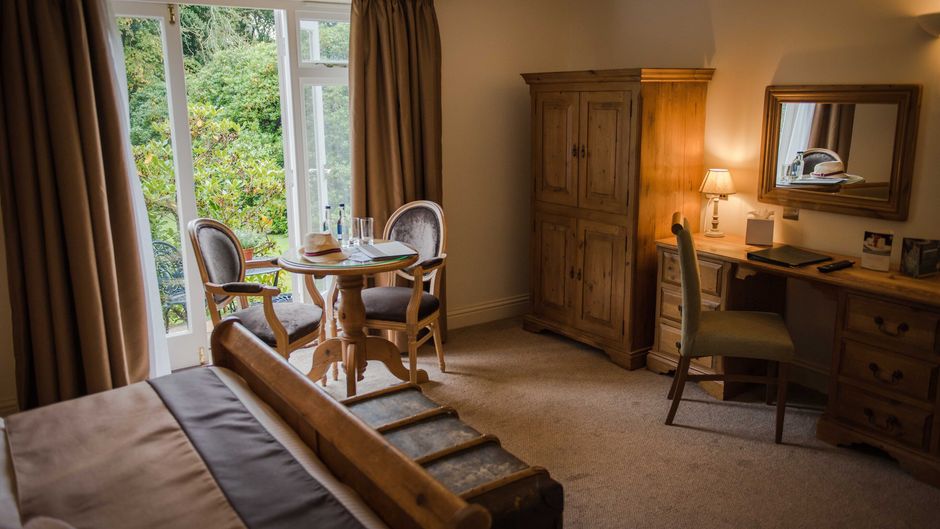 Flackley Ash Hotel Suite