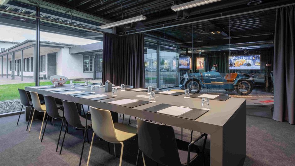 V8 Hotel Koln at MOTORWORLD Meeting