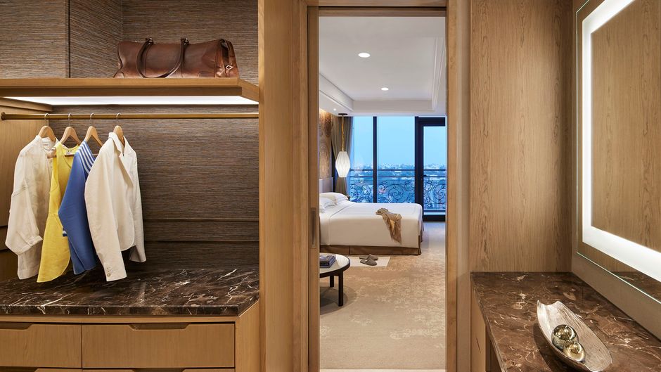 Taj Wellington Mews Chennai Exterior