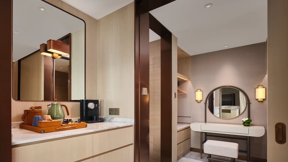 InterContinental Chongqing Raffles City Suite